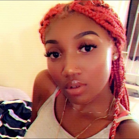 Meet your Posher, Precious - Picture 1 of 1